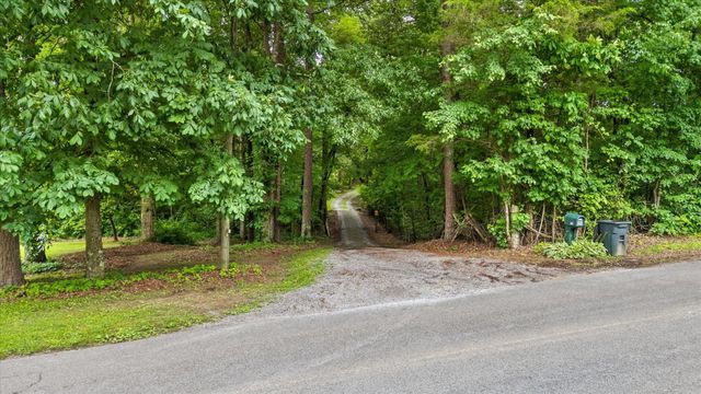 927 Casey Road, Trenton, GA 30752