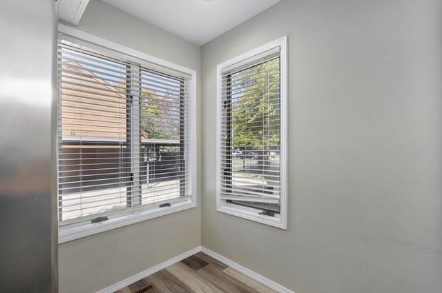 3440 S Delaware Avenue 119, Springfield, MO 65804