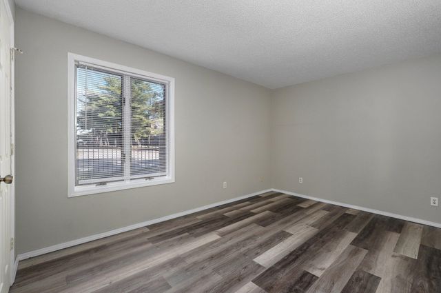 3440 S Delaware Avenue 119, Springfield, MO 65804