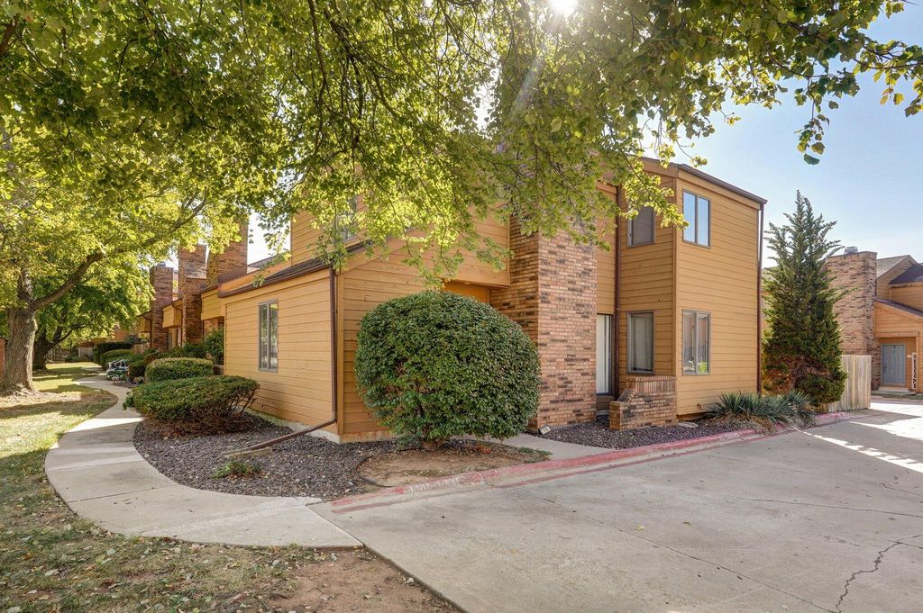 3440 S Delaware Avenue 119, Springfield, MO 65804