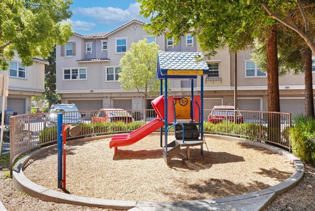 2188 Beech Circle, San Jose, CA 95131
