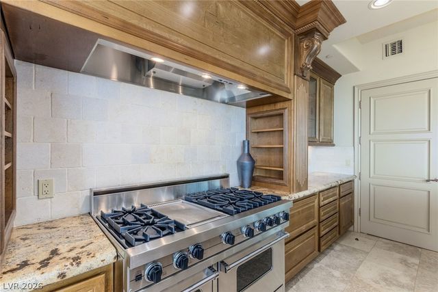 9103 ALTA Drive 703, Las Vegas, NV 89145