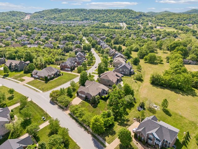 9224 Sydney Ln, Brentwood, TN 37027