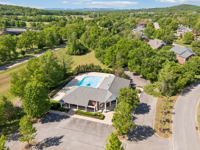 9224 Sydney Ln, Brentwood, TN 37027