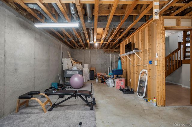 6535 Ridgeview Drive, Independence Charter Township, MI 48346