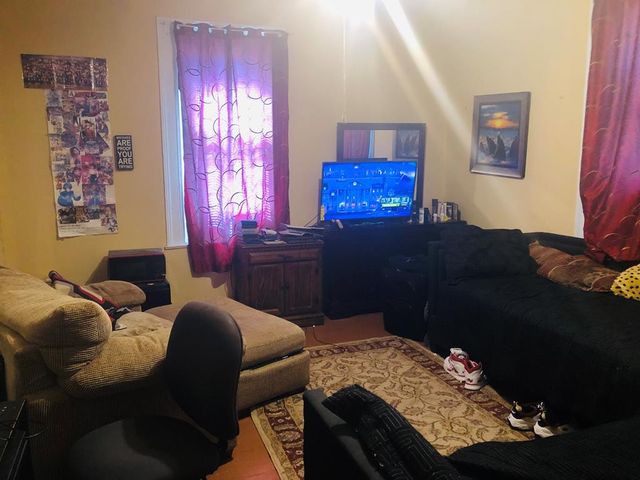 401 W Hampton, Sumter, SC 29150