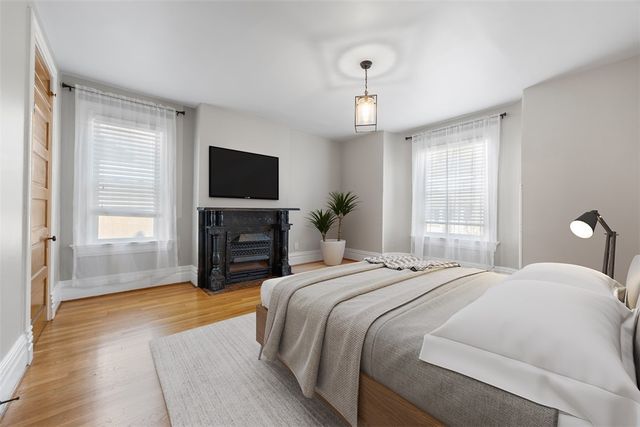 209 6th, Carnegie, PA 15106