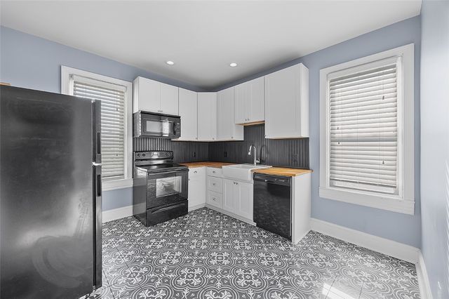 209 6th, Carnegie, PA 15106