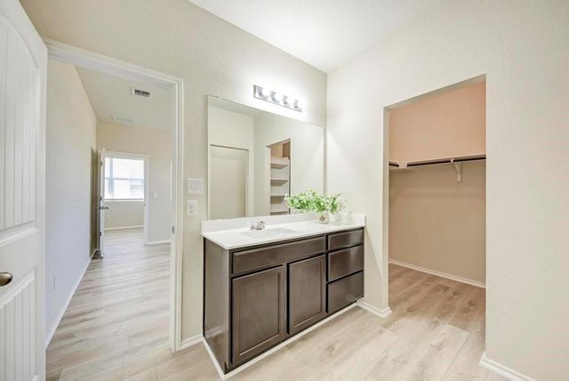 3602 Conyers LN, Austin, TX 78725