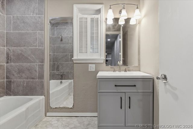 1440 E 55th Place, Tulsa, OK 74105