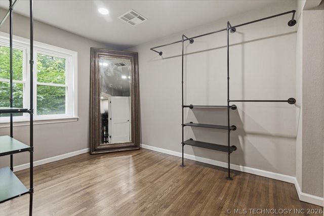 1440 E 55th Place, Tulsa, OK 74105