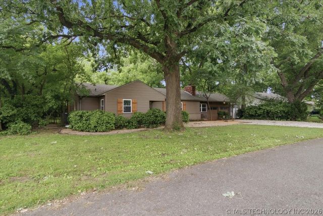 1440 E 55th Place, Tulsa, OK 74105