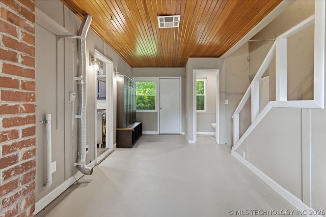 1440 E 55th Place, Tulsa, OK 74105