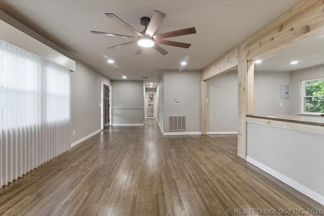 1440 E 55th Place, Tulsa, OK 74105