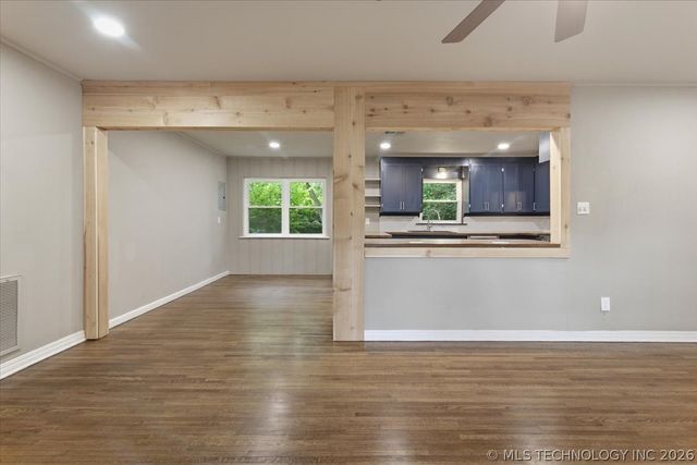 1440 E 55th Place, Tulsa, OK 74105