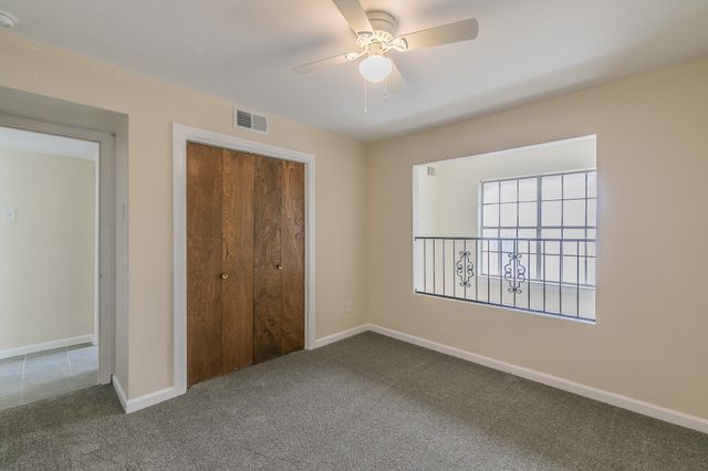 2807 Summit View Drive, Bedford, TX 76021