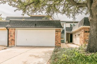 2807 Summit View Drive, Bedford, TX 76021