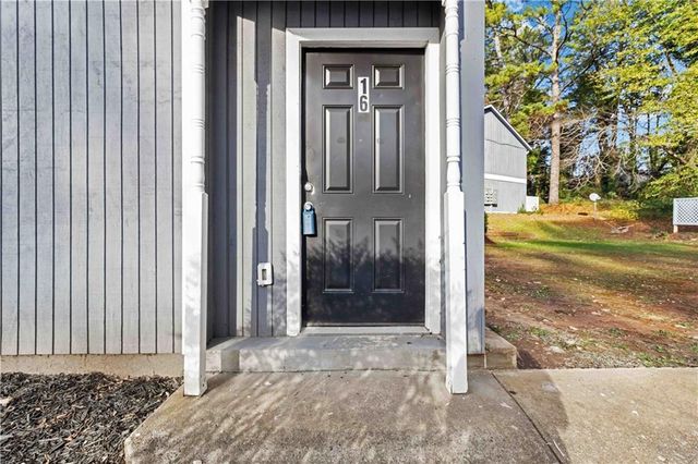 2340 Beaver Ruin Road 16, Norcross, GA 30071