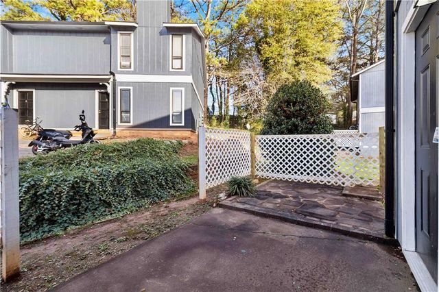 2340 Beaver Ruin Road 16, Norcross, GA 30071