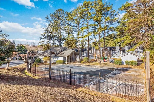 2340 Beaver Ruin Road 16, Norcross, GA 30071