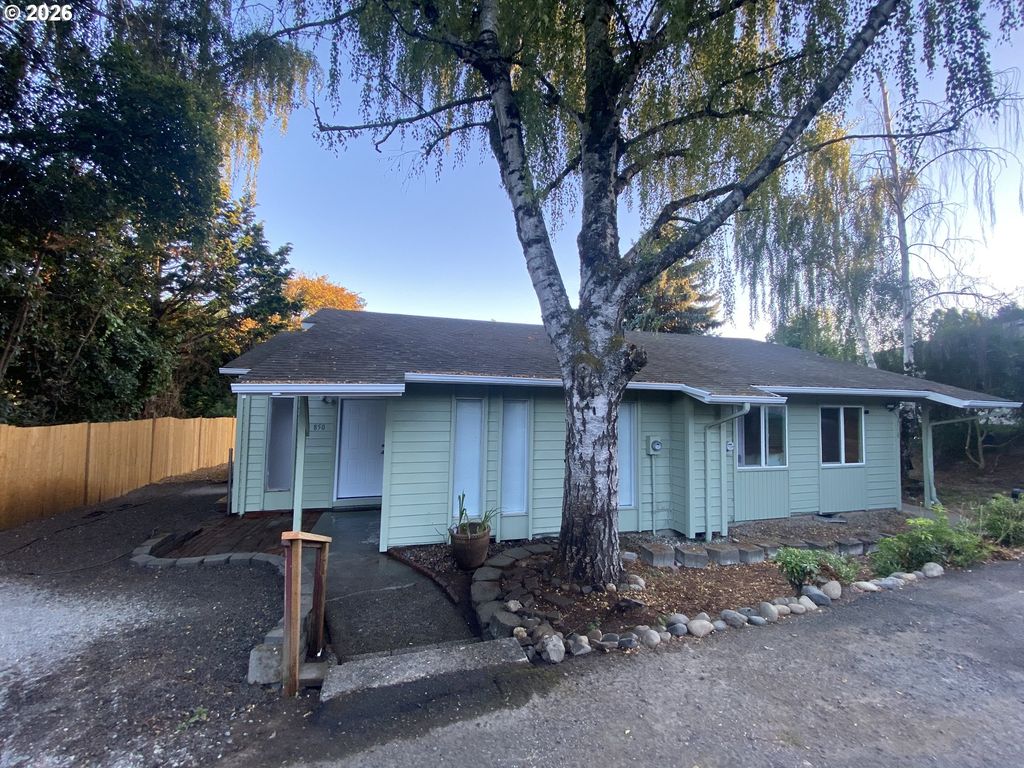 850 W POWELL Blvd, Gresham, OR 97030