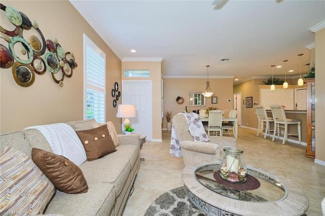 8780 Middlebrook DR, Fort Myers, FL 33908