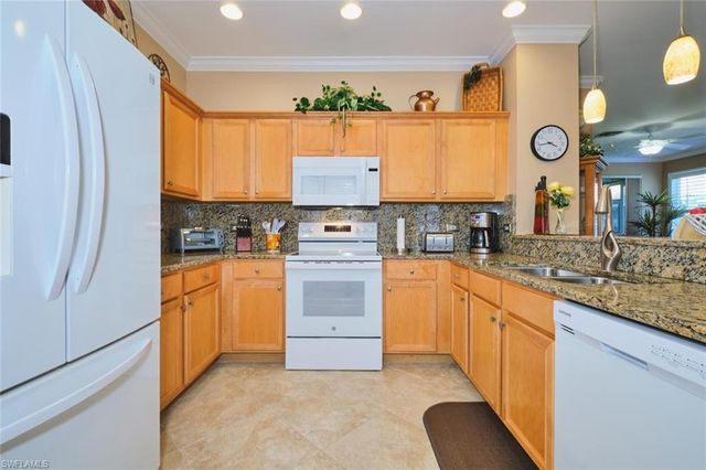 8780 Middlebrook DR, Fort Myers, FL 33908