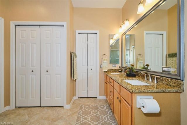 8780 Middlebrook DR, Fort Myers, FL 33908
