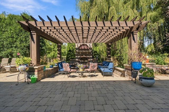 12908 Timber Wood Circle, Plainfield, IL 60585