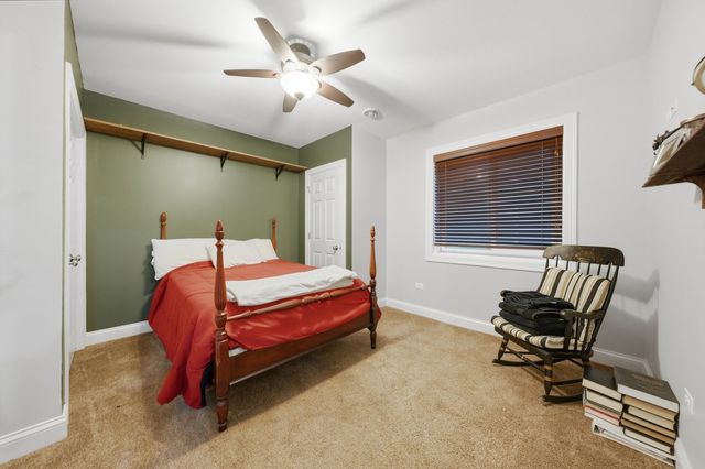12908 Timber Wood Circle, Plainfield, IL 60585