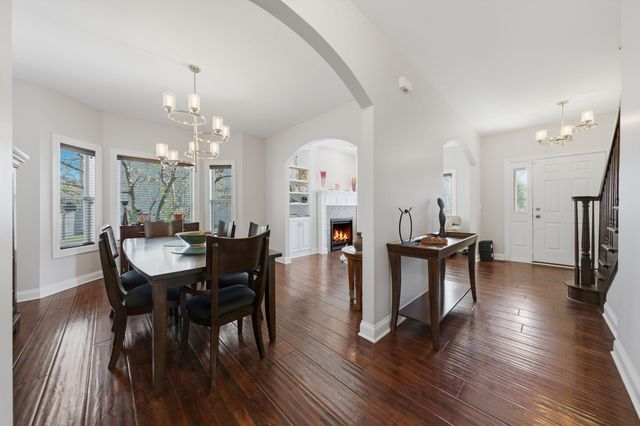 12908 Timber Wood Circle, Plainfield, IL 60585