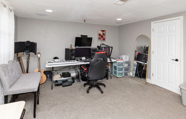 305 SW Westlawn Drive, Ankeny, IA 50023