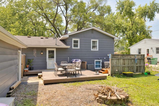 305 SW Westlawn Drive, Ankeny, IA 50023
