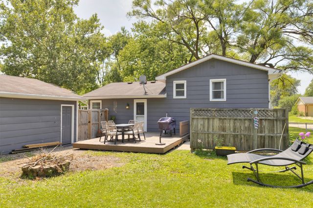 305 SW Westlawn Drive, Ankeny, IA 50023