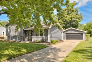 305 SW Westlawn Drive, Ankeny, IA 50023