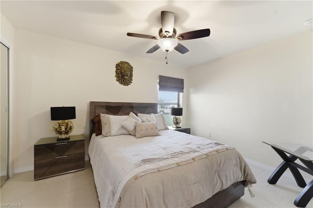 Image 19 of property listing at 526-528 SE 5th PL, Cape Coral, FL 33990