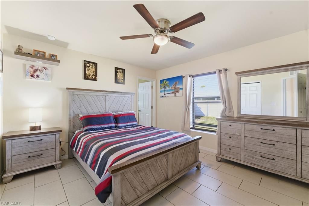 Image 26 of property listing at 526-528 SE 5th PL, Cape Coral, FL 33990