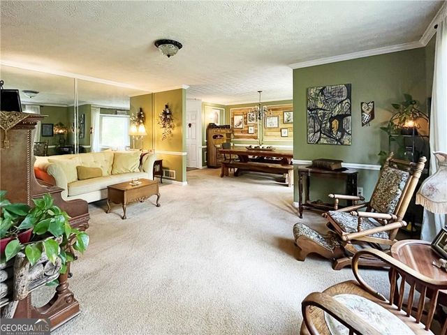 6832 Creekwood Drive, Douglasville, GA 30135