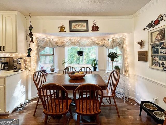 6832 Creekwood Drive, Douglasville, GA 30135