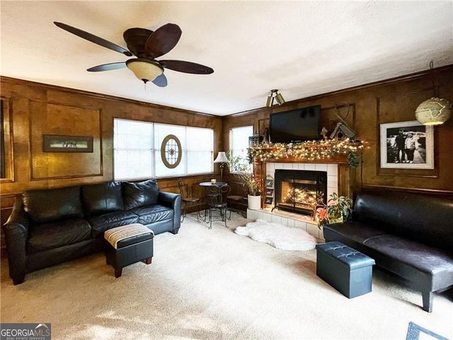 6832 Creekwood Drive, Douglasville, GA 30135