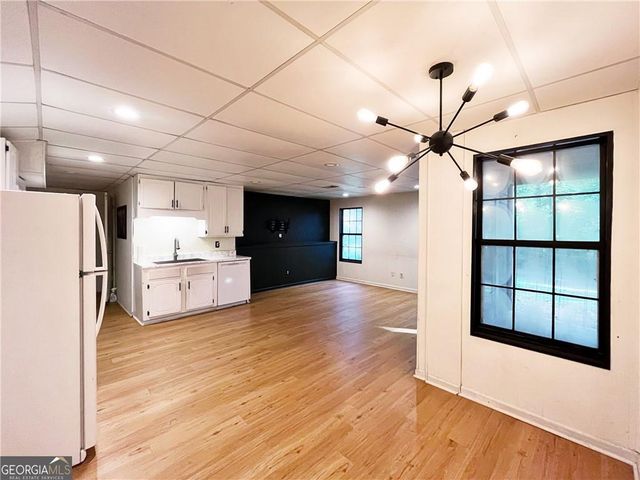 6832 Creekwood Drive, Douglasville, GA 30135