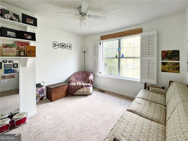 6832 Creekwood Drive, Douglasville, GA 30135