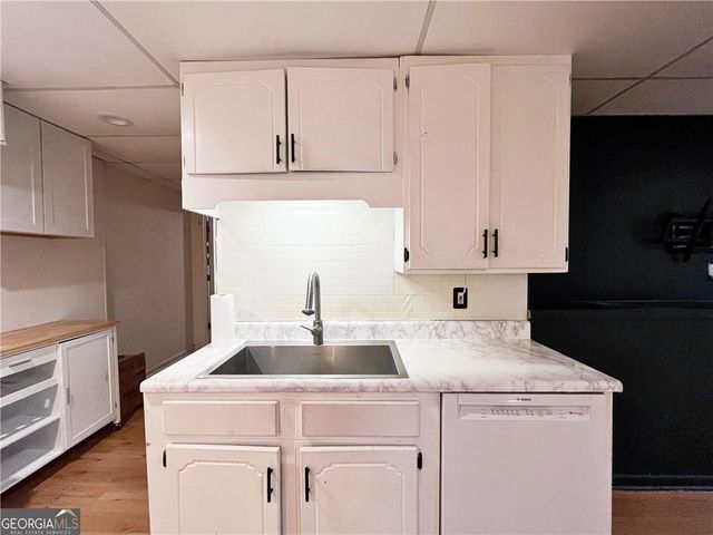 6832 Creekwood Drive, Douglasville, GA 30135