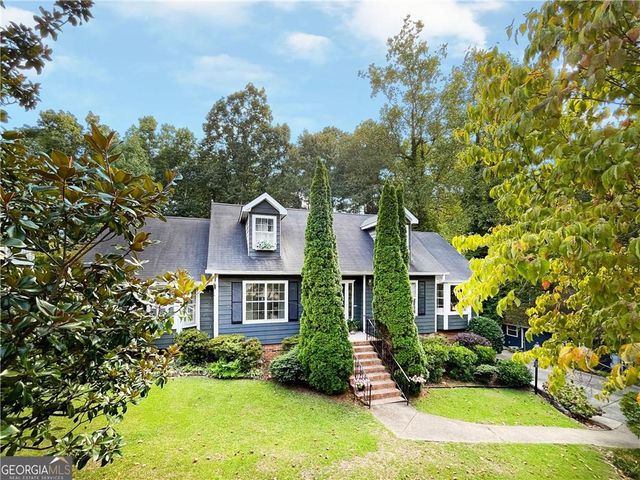 6832 Creekwood Drive, Douglasville, GA 30135