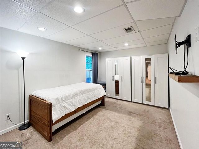 6832 Creekwood Drive, Douglasville, GA 30135