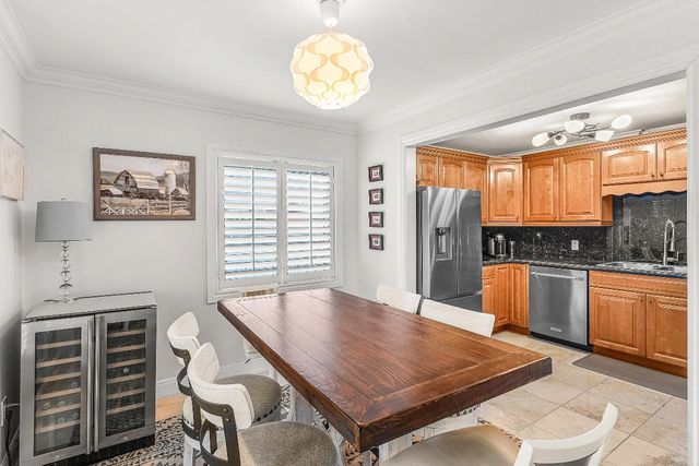 129 S Golfview Road 4, Lake Worth Beach, FL 33460