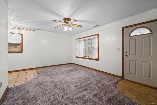 3166 Longlois Drive, Lafayette, IN 47904