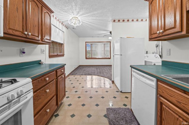 3166 Longlois Drive, Lafayette, IN 47904
