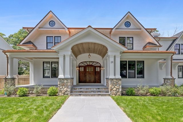 29 Ginn Rd, Winchester, MA 01890