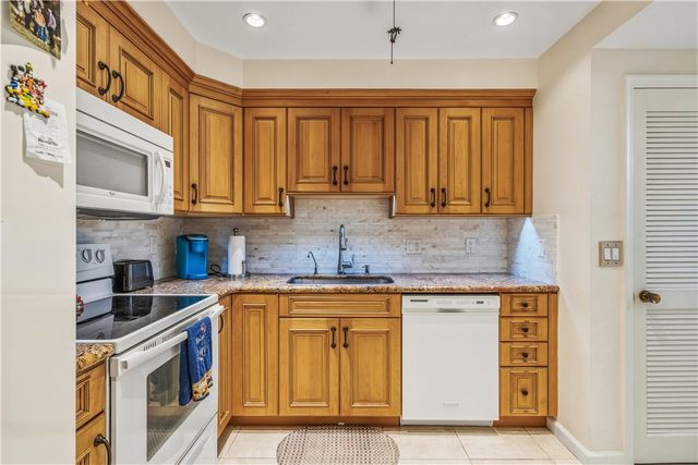 5601 Highway A1a None 207N, Vero Beach, FL 32963